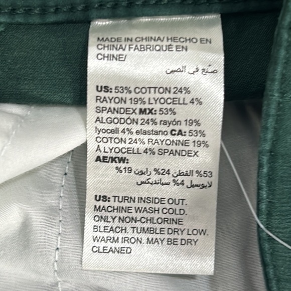 Chico's Jean Basic Aurora Green Ankle Jegging Size 14R NWT - Picture 9 of 9